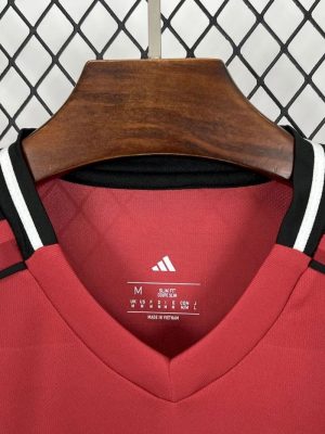 Back view of the Manchester United 25/26 jersey teehub new manchester united jersey