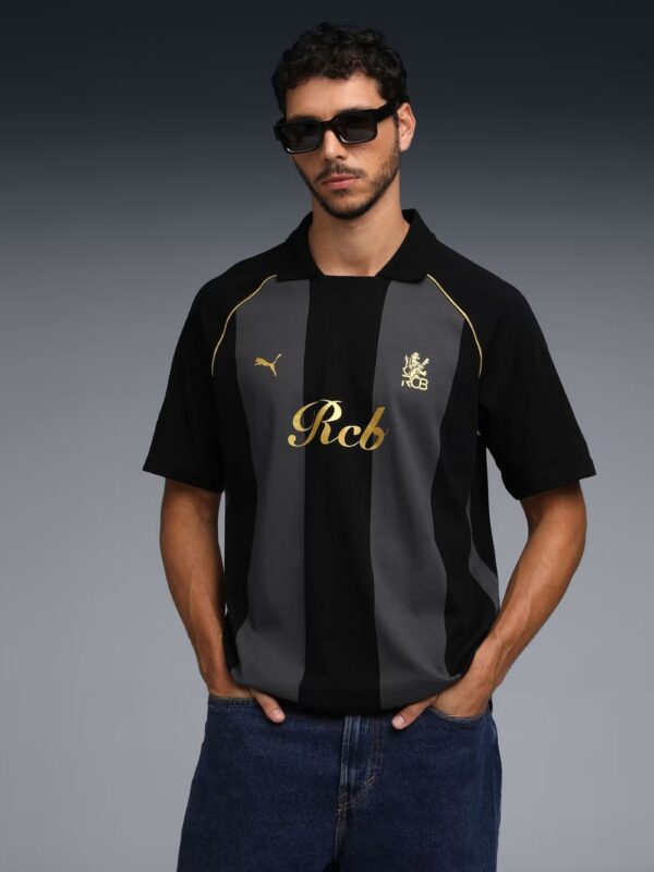 rcb black travel tshirt oversized