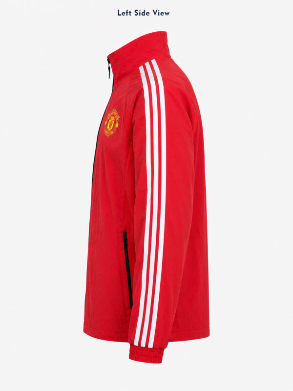Manchester United premium anthem jacket with regular fit and stand-up collar